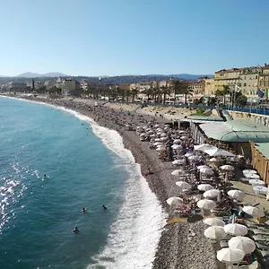https://appartement-au-cur-de-nice.fr-provencehotel.com